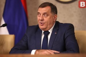 HLADAN TUŠ ZA VOŽDA IZ LAKTAŠA: Dokumenti otkrivaju pravu istinu, evo ko je donio odluku o iseljavanju Srba iz Sarajeva… - content image