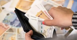 Prosječna plata u Federaciji skočila na 1.757 KM: Ko zarađuje najviše, a ko najmanje - featured image