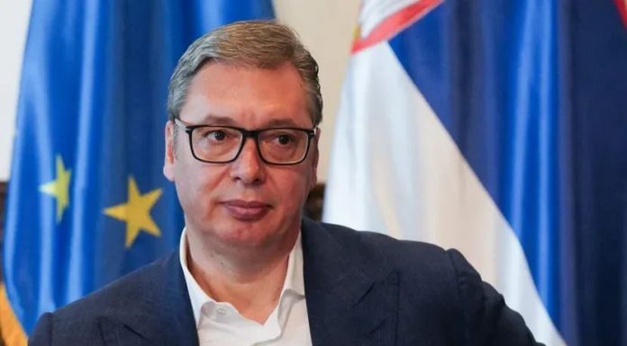 Vučić zamolio studente za razgovor: "Ja se nadam, ja želim, ja vjerujem..." - featured image