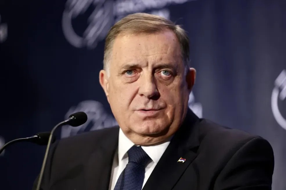 Dodik: Bakir izgleda kao oronuli centralni komitet propale partije - featured image