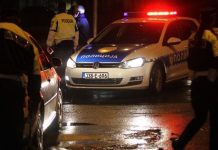 Oglasio se MUP RS o napadu u Banjoj Luci: 3 policajca završila u bolnici - featured image