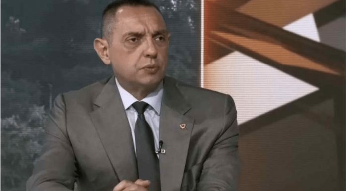 KAKO SE TOGA NIKO RANIJE NIJE SJETIO: Vulin ima plan kako spasiti Dodika… - featured image