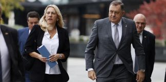 “Zagrijavanje” bez publike: Dodik opet najavio nezavisnost RS-a - featured image