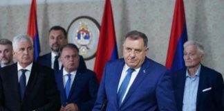 Bagerima ruše Dodika, a ni okrznuli ga nisu! Čak mu i pomažu: Kapidžić se obrušio na Konakovića - content image