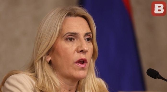 SPAŠAVAJ SE KO MOŽE: Ovo je razlog zbog kojeg je Željka Cvijanović dobila vizu za ulazak u Sjedinjene Američke Države… - featured image
