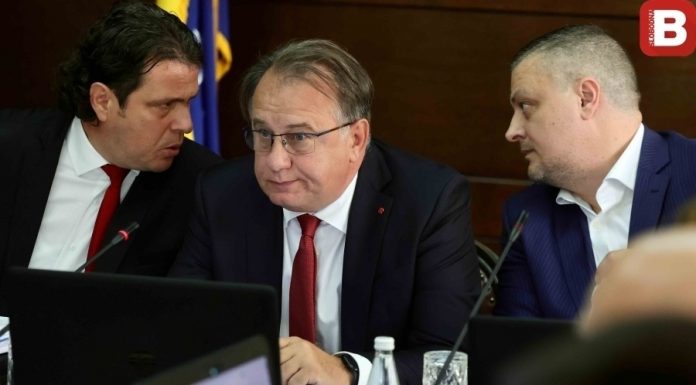 TAKO TO RADE SNSD I HDZ: Preglasali bošnjačke ministre i usvojili svoj prijedlog da se iz dobiti Centralne banke BiH isplati dug Viaductu! - featured image