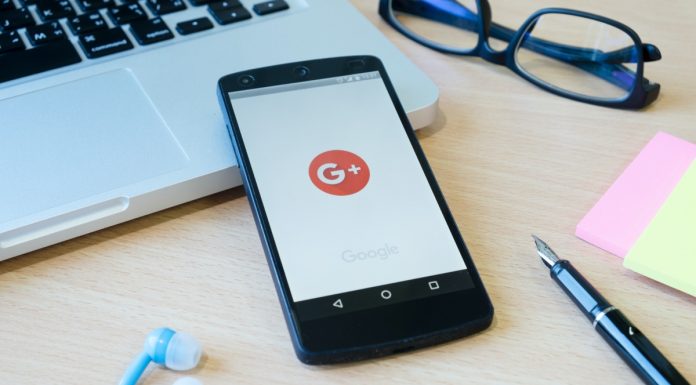 Opasne pretrage na Googleu zbog kojih vam policija može pokucati na vrata - featured image