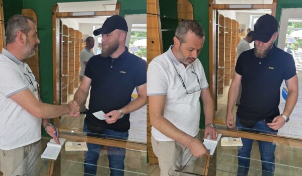 Lijepa priča iz Bugojna: Hasib rasprodao butik i sav novac donirao za rekonstrukciju džamije - featured image