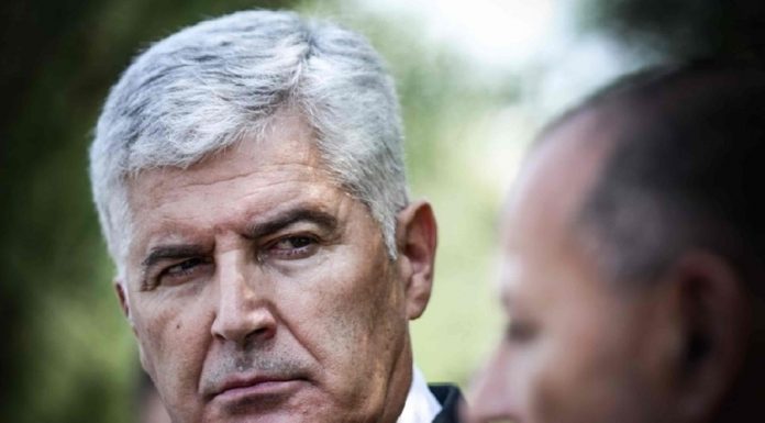 ČOVIĆ SE OSILIO KAO NIKADA DO SADA: Prijeti zbog Travnika, ignoriše diskriminaciju Bošnjaka u Kiseljaku, Stocu, Čapljini, Mostaru… - featured image