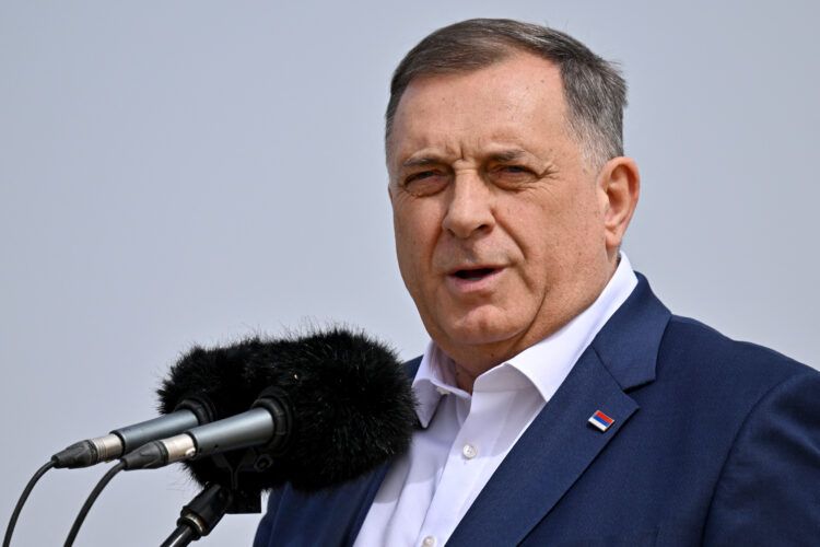 Dodik opet prijeti: Tražit ću od Rusije da stave veto na mandat EUFOR-a u BIH - featured image