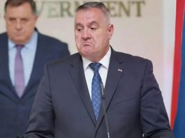 Oduzima se diplomatski pasoš Radovanu Viškoviću - featured image
