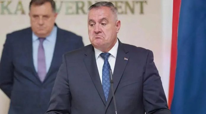 Oduzima se diplomatski pasoš Radovanu Viškoviću - featured image