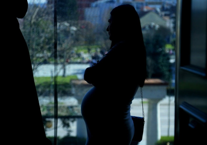 Objavljena baza podataka o porodiljskim naknadama u BiH: Značajne razlike u iznosima - featured image