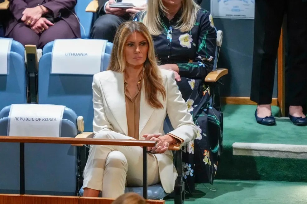 Melanija šokirala svijet: Drama u režiji prve dame SAD – ukrajinska delegacija ostala ponižena! - featured image