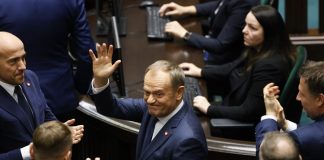 TUSK PRIJETI “Svaki OBJEKAT koji preleti u naš VAZDUŠNI PROSTOR biće OBOREN!” - featured image