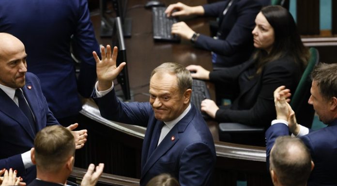 TUSK PRIJETI “Svaki OBJEKAT koji preleti u naš VAZDUŠNI PROSTOR biće OBOREN!” - featured image