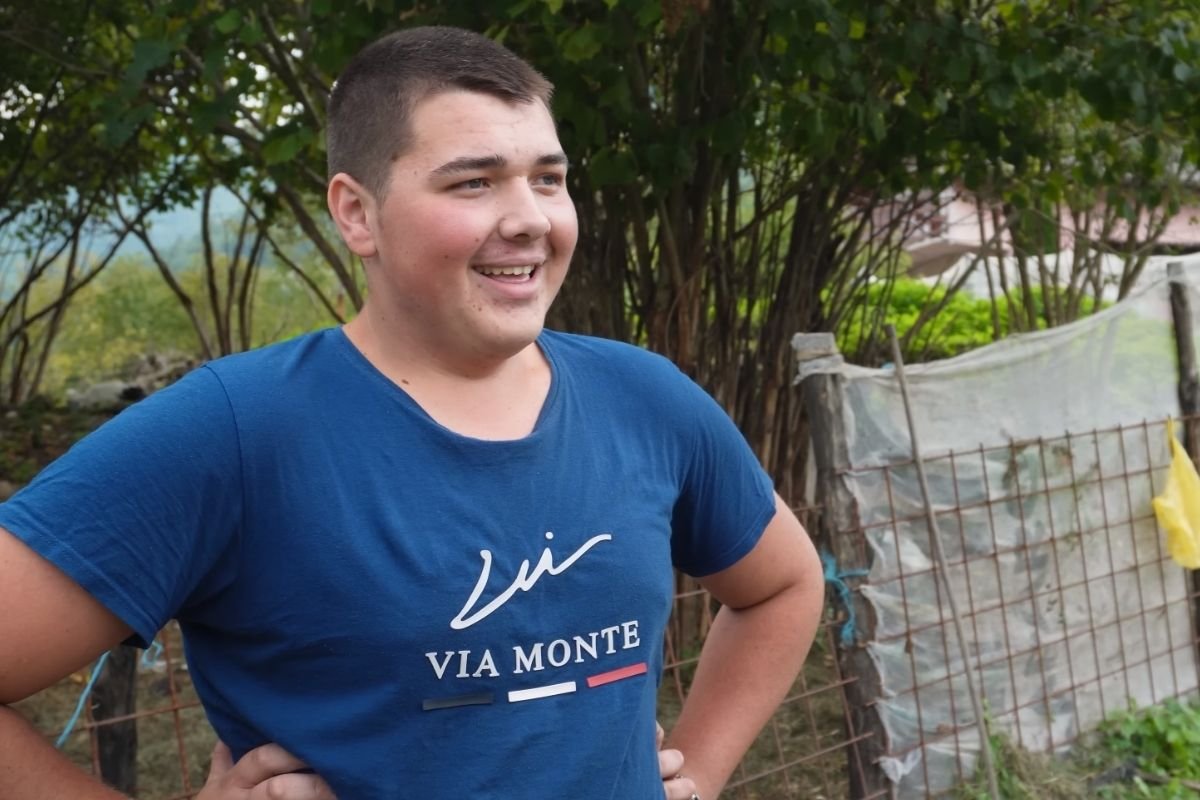Priča o Ahmedu Malkoču osvojila region: Želi biti najveći farmer (VIDEO) - featured image