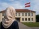 Nova najava zabrane nošenja mahrame u austrijskim školama - featured image