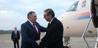 Vučić brutalno izvrijeđao Schmidta: Okupacioni nacisti radili protiv Dodika - content image