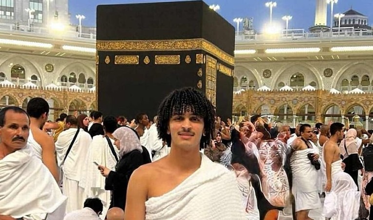 Nekadašnji veznjak Željezničara se pohvalio na mrežama: Al-Jaber obavio umru - featured image