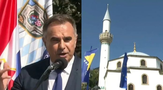 Hrvatski general prekinuo govor kada je počeo ezan u Jajcu: Pričekat ćemo da molitvu izraze naši partneri - featured image