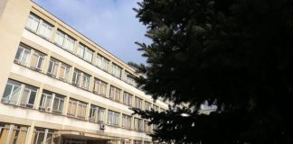 Zvuči malo vjerovatno, ali je istinito: Niko ne želi u fotelju direktora sa platom većom od 3.000 KM - featured image