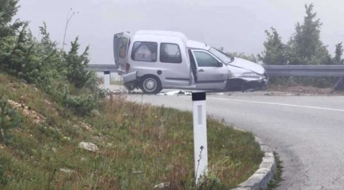Tragedija u BiH: Vozač izašao nakon nesreće da postavi trougao, pa poginuo - featured image