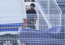 Lažni policajci oteli ženi čak 20.000 eura, kod auta su ih dočekali specijalci! - featured image