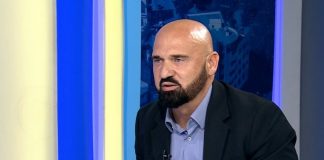 Ramo Isak: “Čestitam Dodiku, on je ipak bio pametan čovjek, znao je da se ne može zezati sa mnom” (VIDEO) - featured image