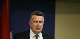 VUKOVIĆ “Dodik ‘ZALEDIO’ novi Ustav Republike Srpske ?! - featured image