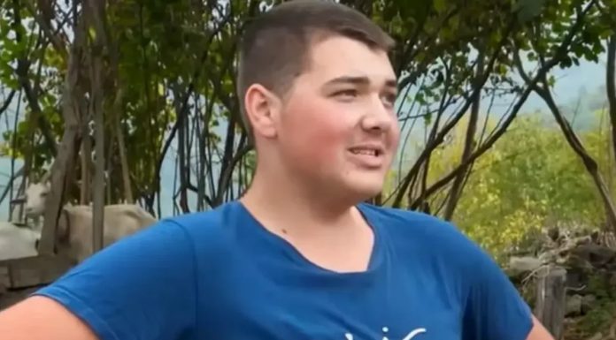 Pitali Ahmeda (18) ima li djevojku, on svojim odgovorom nasmijao čitav Balkan - featured image