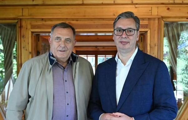 Vučić nazvao Dodika predsjednikom, ali nije naznačio čega - featured image