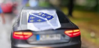 Policija u Doboju danas oduzimala zastave s ljiljanima i kažnjavala vozače - featured image