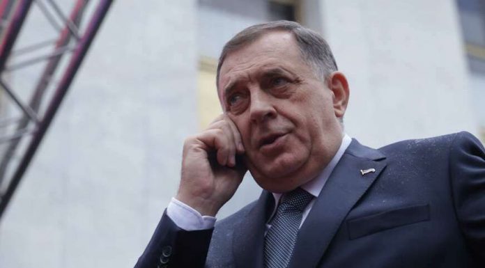 Dodik za ruske medije: "Velika Britanija, Njemačka i Francuska žele "obojenu revoluciju" u Srbiji" - featured image