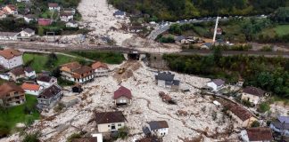 Lejla o mužu heroju, godinu nakon poplava u BiH: Na leđima spasio cijelu porodicu, a onda je nestao - featured image