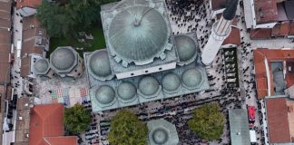 Veličanstven oproštaj: Pogledajte kako je izgledala dženaza Halidu Bešliću iz zraka - featured image