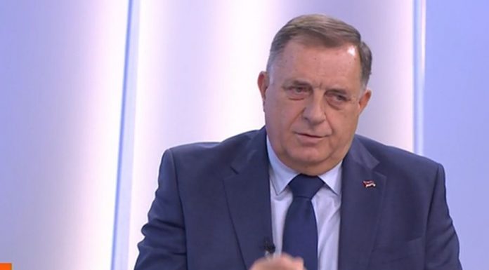 Dodik ponovo izvrijeđao Bošnjake: „Muslimani nisu ni za šta, ključne pozicije su u rukama hrišćana” Dodik ponovo izvrijeđao Bošnjake: „Muslimani nisu ni za šta, ključne pozicije su u rukama hrišćana" - featured image