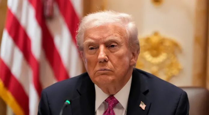 Trump teško bolestan? Tajno išao na magnetnu rezonancu, doktor otkriva moguće razloge Trump teško bolestan? Tajno išao na magnetnu rezonancu, doktor otkriva moguće razloge - featured image