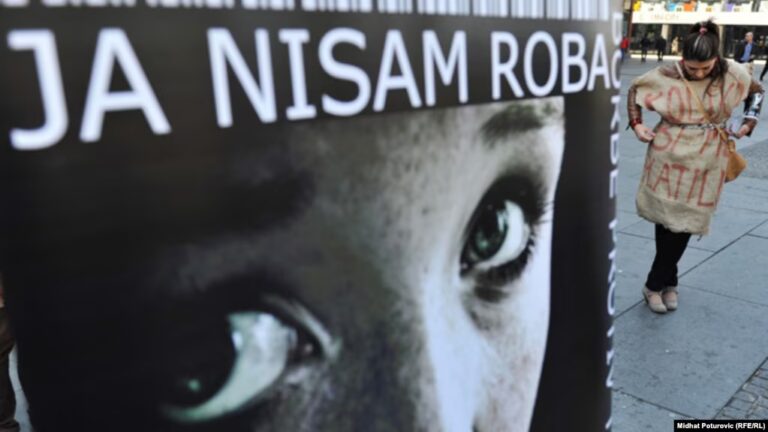 Zašto sistem nije zaštitio djevojčice žrtve prisilne prostitucije iz Tuzle? - featured image Zašto sistem nije zaštitio djevojčice žrtve prisilne prostitucije iz Tuzle? - featured image