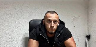 SIPA pretresa po Bihaću, uhapšen Adil Ćenanović koji je uzvikivao “tekbir” ispred srpske kuće - featured image