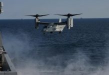 Dramatična noć na moru: Američki borbeni avion i helikopter srušeni u razmaku od pola sata! Dramatična noć na moru: Američki borbeni avion i helikopter srušeni u razmaku od pola sata! - featured image