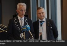 NOVI GLAS BH. DIJASPORE: “Ne želimo više biti bankomati ili glasačka mašina!” NOVI GLAS BH. DIJASPORE: “Ne želimo više biti bankomati ili glasačka mašina!” - featured image