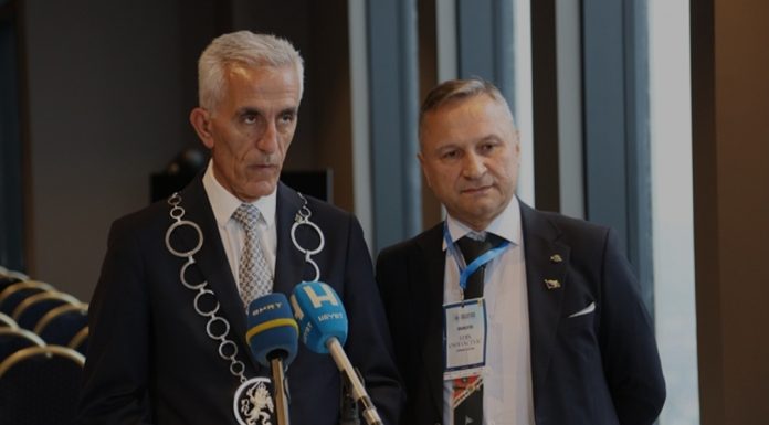 NOVI GLAS BH. DIJASPORE: “Ne želimo više biti bankomati ili glasačka mašina!” NOVI GLAS BH. DIJASPORE: “Ne želimo više biti bankomati ili glasačka mašina!” - featured image