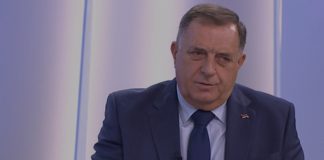 BAJA PONOVO ZAPJENIO: “Muslimani nisu ni za šta, ključne pozicije su u rukama nas hrišćana, Schmidt je jedna splačina..” - featured image