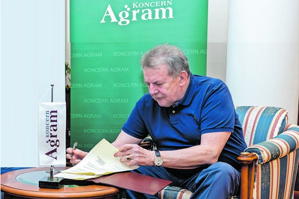 Dubravko Grgić vlasnik Agrama želi platiti prijevoz bošnjačkim učenicima u Stocu: “Ja ovo ne mogu gledati” - featured image