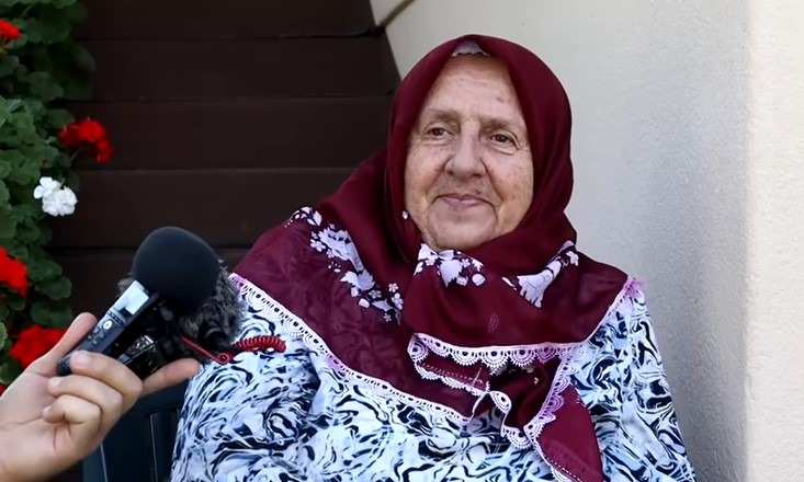 Jasmina se ponovo udala sa 64 godine: “Sad mi treba više nego ikad” (VIDEO) - featured image Jasmina se ponovo udala sa 64 godine: “Sad mi treba više nego ikad” (VIDEO) - featured image