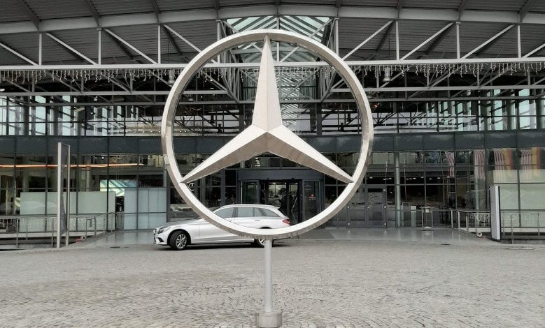 Da li biste dali otkaz za gotovo milion maraka? Mercedes Benz nudi izdašne otpremnine radnicima da odu - featured image