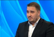 ZAHIRAGIĆ: “Jednom su podijelili po 50 KM penzionerima, a ranije su im ukrali 300 miliona.” ZAHIRAGIĆ: “Jednom su podijelili po 50 KM penzionerima, a ranije su im ukrali 300 miliona.” - featured image