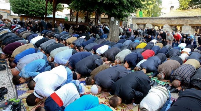 Deset evropskih zemalja sa značajnim muslimanskim stanovništvom u 2025. - featured image
