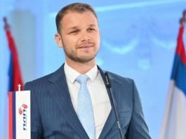 Stanivuković poručio Dodiku: Pretvorio se u brojača stolica i držača slika - featured image